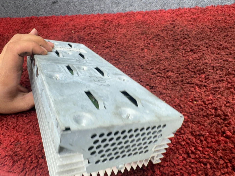 BMW E82 E90 E92 HARMAN KARDON UNIDAD AMPLIFICADOR SISTEMA DE SONIDO DE AUDIO OEM 65k Foto 4 de 4