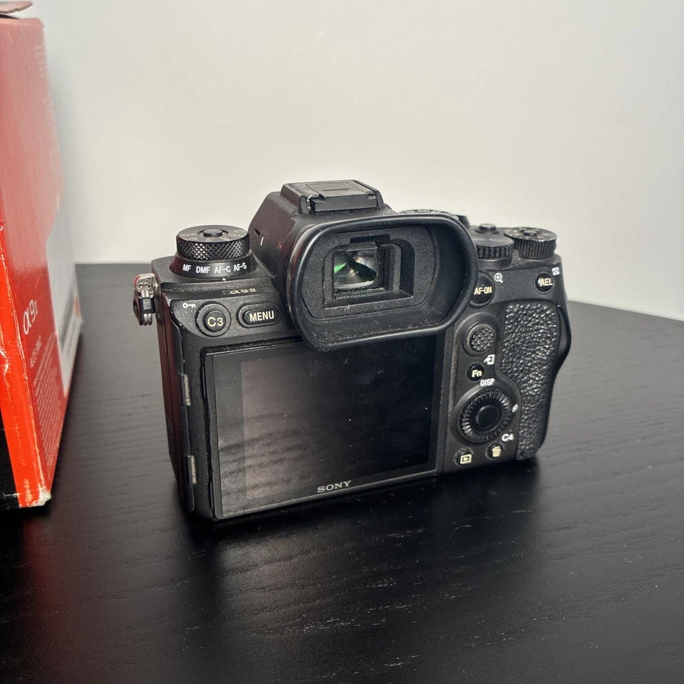 Sony Alpha 9 II, photo 3 of 5