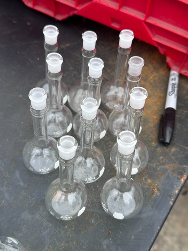 Kimax/Pyrex 25 ml Messkolben - 11 Stück - Bild 1 von 10