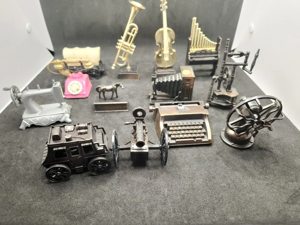 LOT of 14 Vintage Pencil Sharpeners Miniature Die Cast Metal - Image 2 of 4