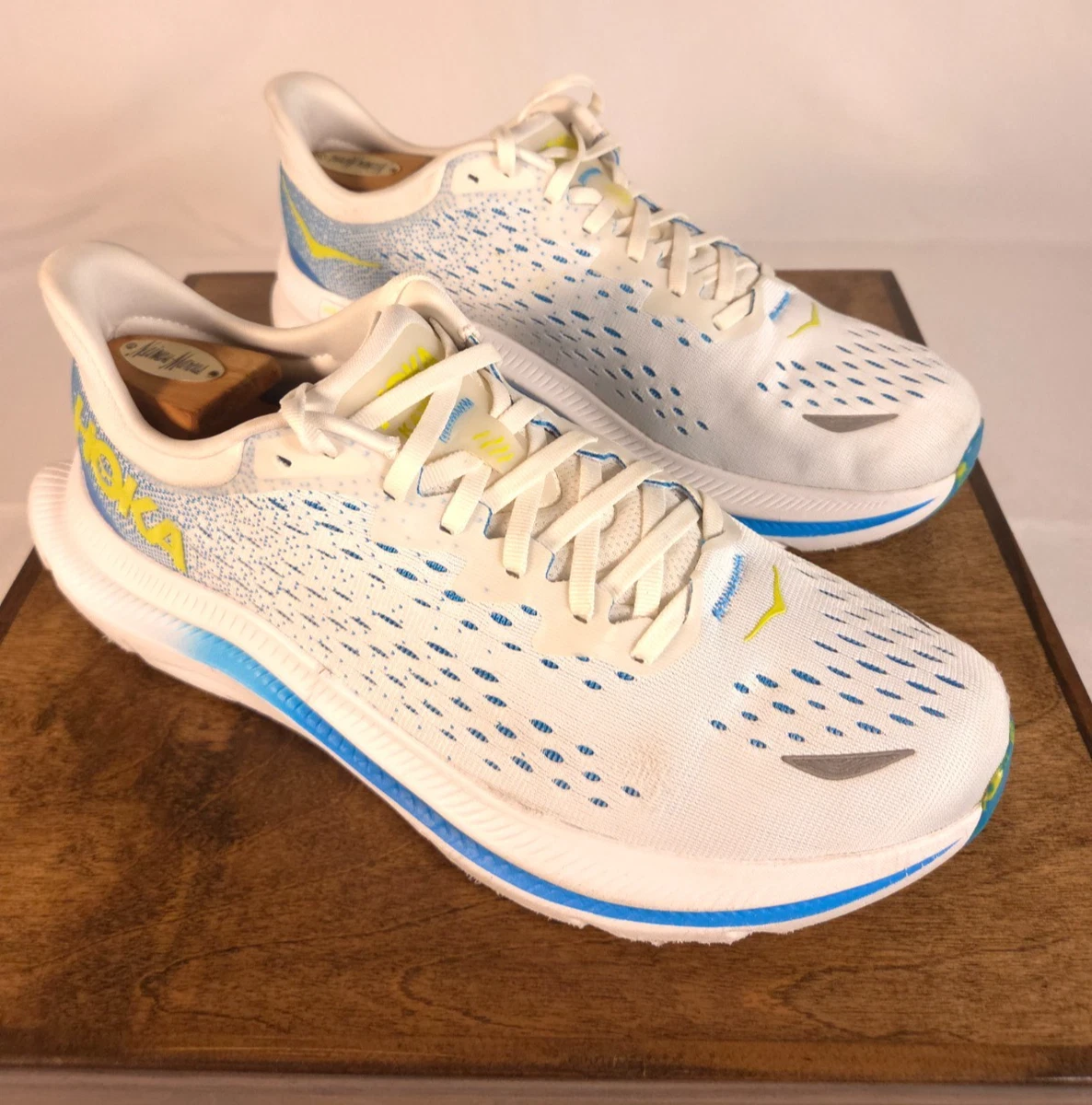 Hoka One One HOKA Kawana Blanc De Blanc Diva Blue for sale  display picture 2