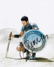RUSSELL CROWE signed Autogramm 20x25cm GLADIATOR in Person autograph ACOA