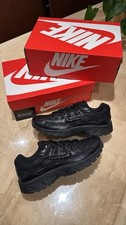 Nike P-6000 Triple black