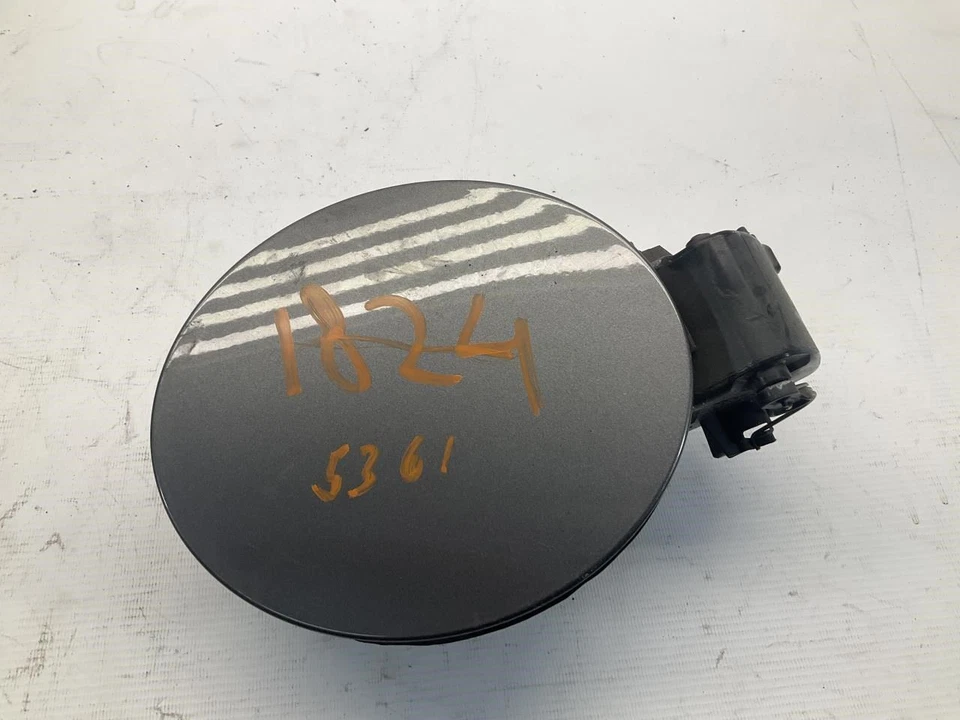 16-23 Jaguar XF Sdn Fuel Filler Door Flap Q - Image 4 of 4