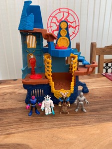 imaginext rita repulsa moon base