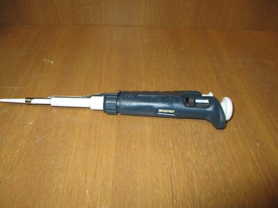 GILSON PIPETMAN P-20, PIPETTE, 1 CHANNEL, 2-20uL, PART#P-20, USED