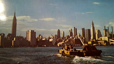Postkarte New York vom East River Blick auf Midtown Manhattan ungelaufen