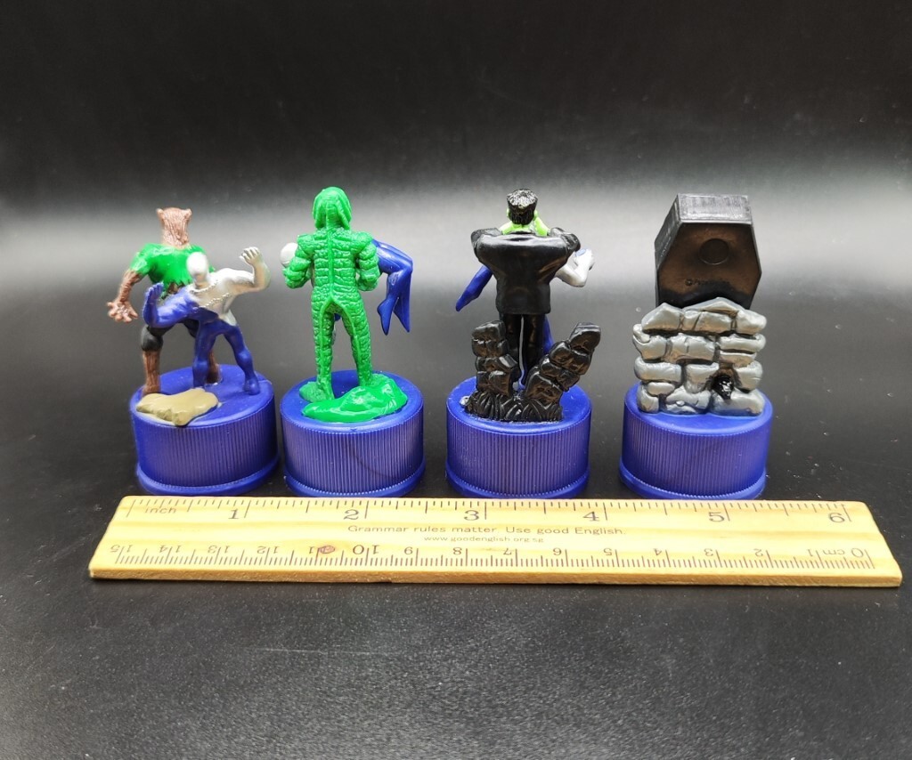 4x Pepsi Man Pepsiman Figure bottle cap FRANKENSTEIN COFFIN