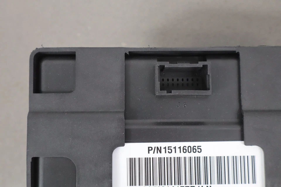 03-06 Módulo de control de carrocería Chevy SSR BCM CON soporte OEM Foto 3 de 4