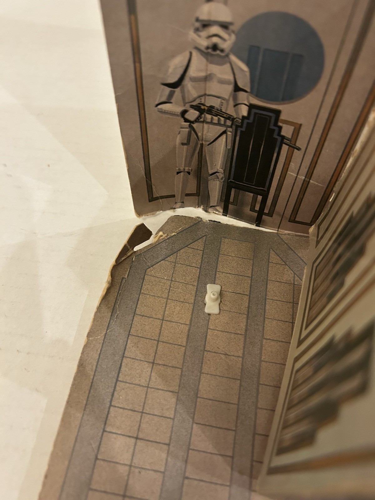 STAR WARS CLOUD CITY PLAYSET BACKDROP W FOOT PEGS & FIGS KENNER VINTAGE 1980 ESB