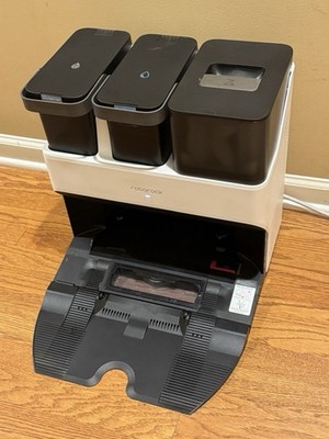 Roborock S7 Max Ultra (EWFD04LRR  Empty Wash Fill Dock ONLY) Needs Repair