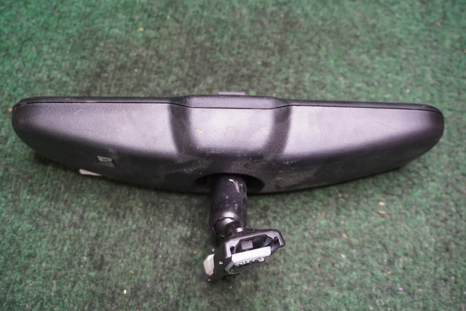 2010 LEXUS ES350 Rear View Mirror OEM E11026004 - Image 3 of 4
