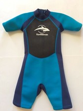 Konfidence Black/Aqua Wet Suite Size M for Children 6-8