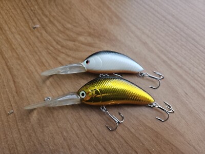 (2) Yo-Zuri Max Action Deep Diving Crankbaits, Lot of 2 Fishing Lures