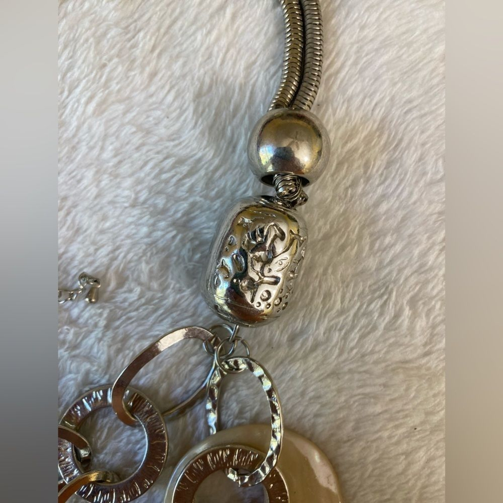 Multi Link Shell Bib Statement Necklace Vintage - image 4