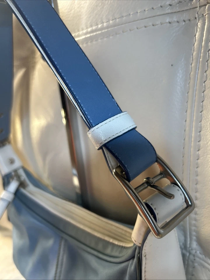Bolso Hobo Coach Vintage Mini Azul Blanco Nylon 6671 Hombro Bloque de Color Pequeño Y2K - Imagen 4 de 4