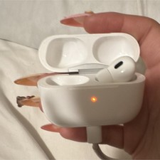 Apple AirPods Pro (2nd Gen) Wireless Bluetoot...