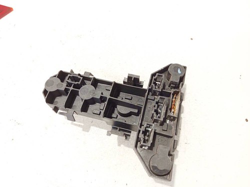 1j6845257 Lampenträger Rücklicht Rückleuchte innen Heckklappe  DE2485030-77