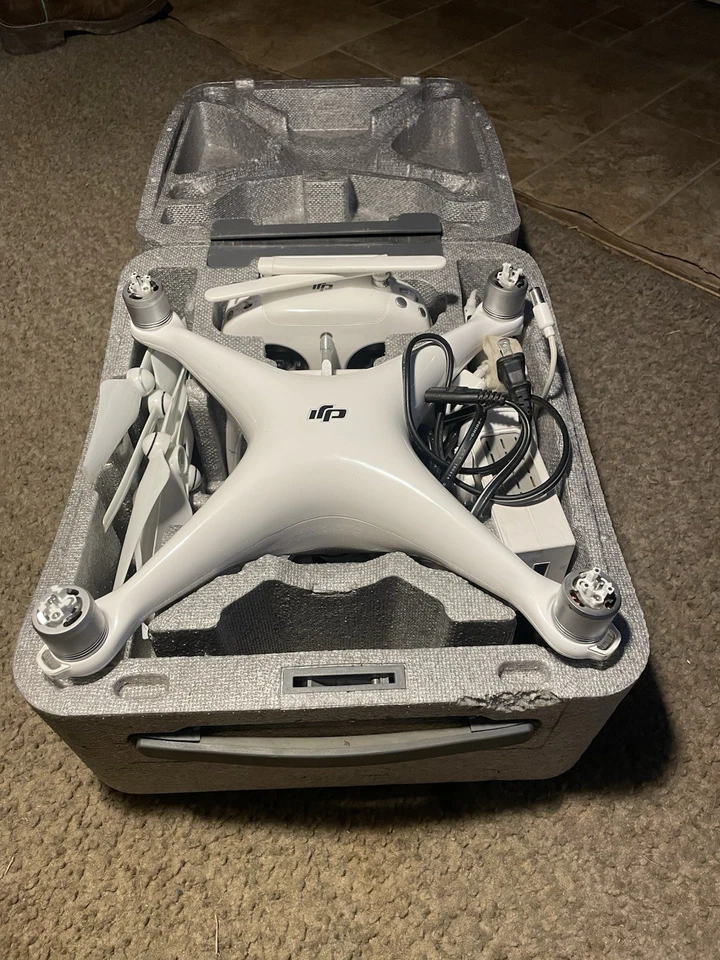 DJI Phantom 4 Pro 4K Cuadricóptero Cámara Drone con Control Remoto WM331A Foto 2 de 2