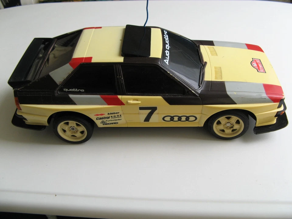 NIKKO: RC-Car Audi Quattro Coupe; Fernsteuerung fehlt - Bild 3 von 4