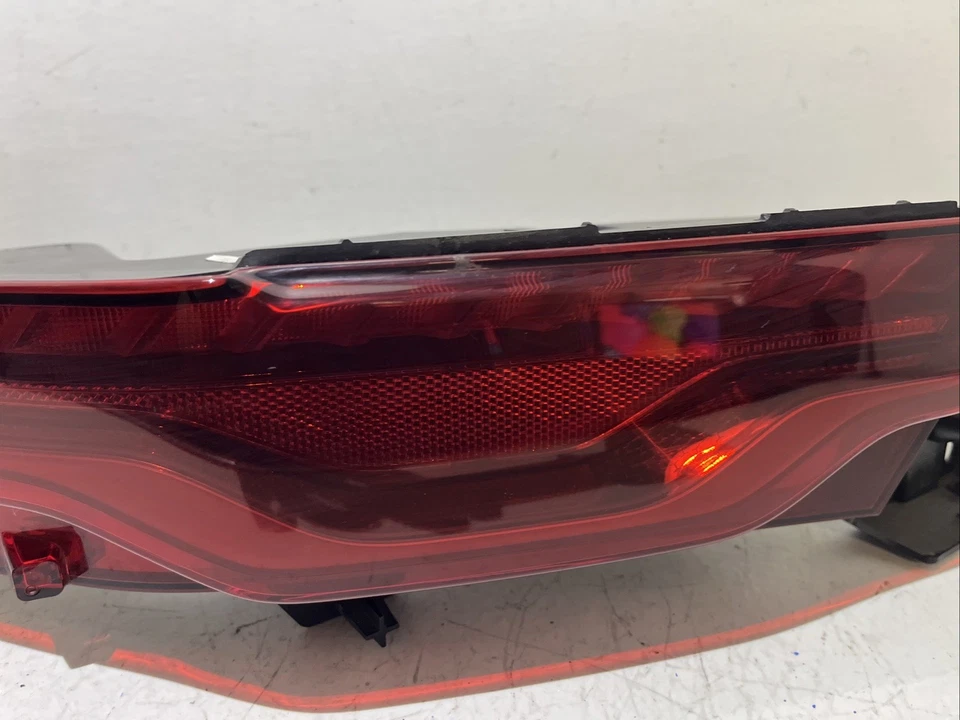 ¡BONITO! Luz trasera LED 2021-2023 Jaguar tipo F conductor izquierda izquierda OEM 9069 Foto 4 de 4