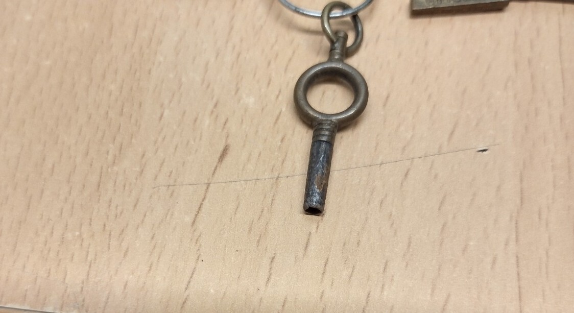 VINTAGE/ANTIQUE POCKET WATCH KEYS x 3 eBay