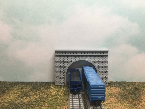 2 TUNNEL PORTALS CUT STONE / BRICK Single or Double Track - Z Scale 1:220 PORTAL - Picture 5 of 12