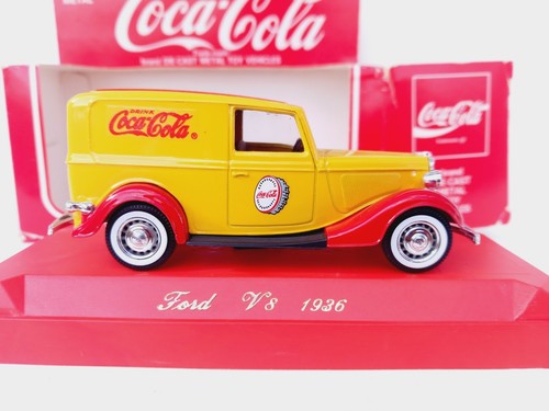 1/43 o scale Solido 1936 Ford V8 panel van Coca-Cola truck - Picture 6 of 10