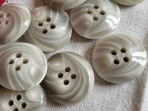 Lot boutons vintage gris ovale veiné à trou par 6/8/10 diamètre voir annonce - Picture 3 of 3