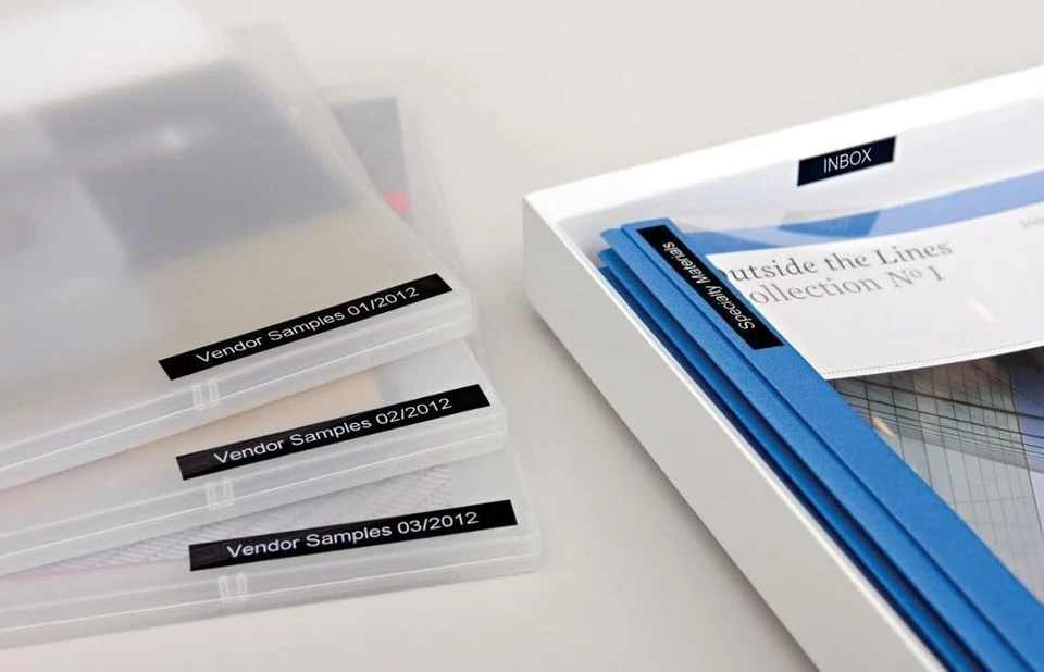 Paquete de 3 cintas para fabricante de etiquetas Brother P-Touch TZe 18 mm BLANCO sobre NEGRO TZe-325 AZE Foto 3 de 4