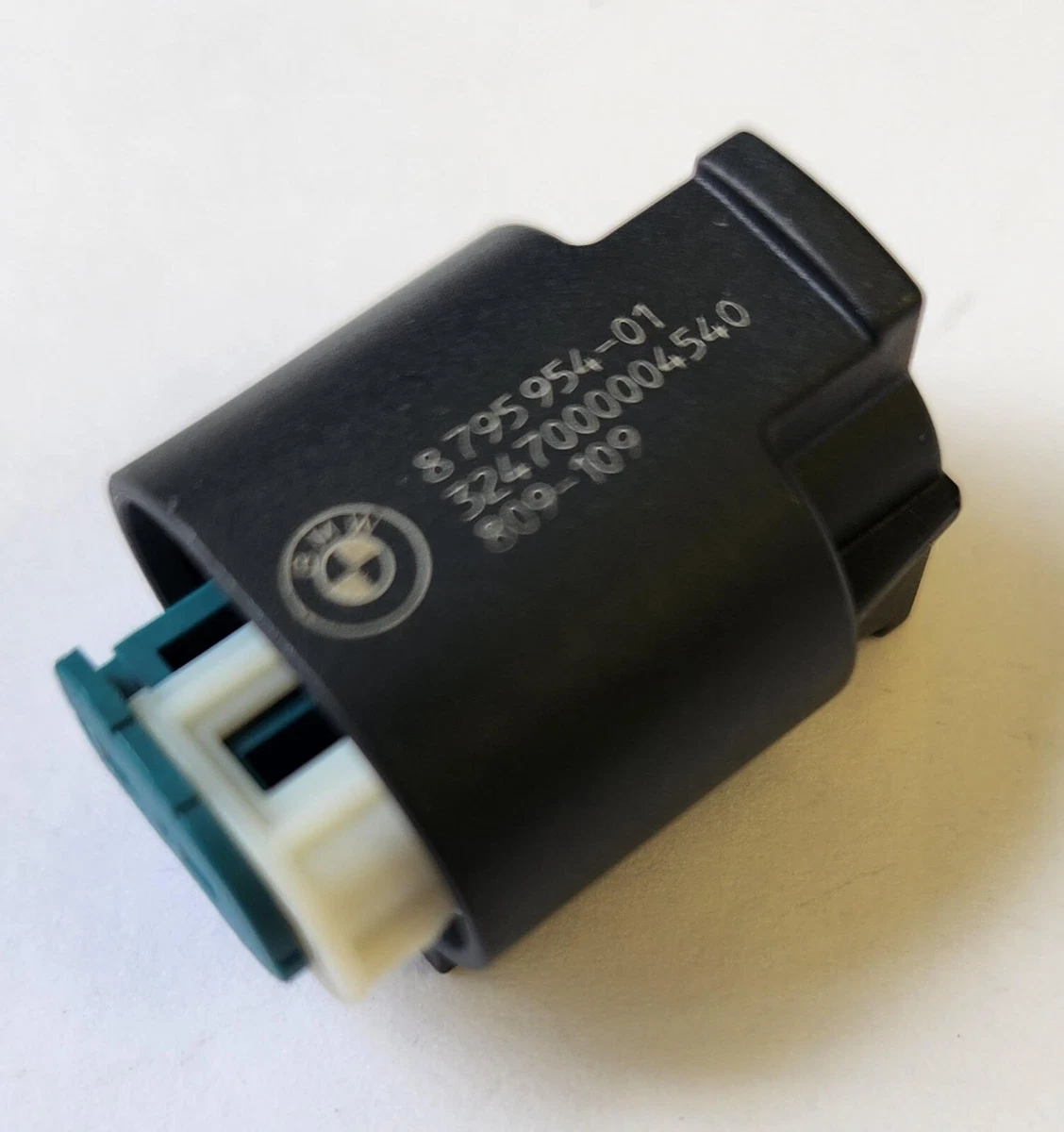 BMW Wiring Cable Plug Terminal Connector Housing 2-Pole 