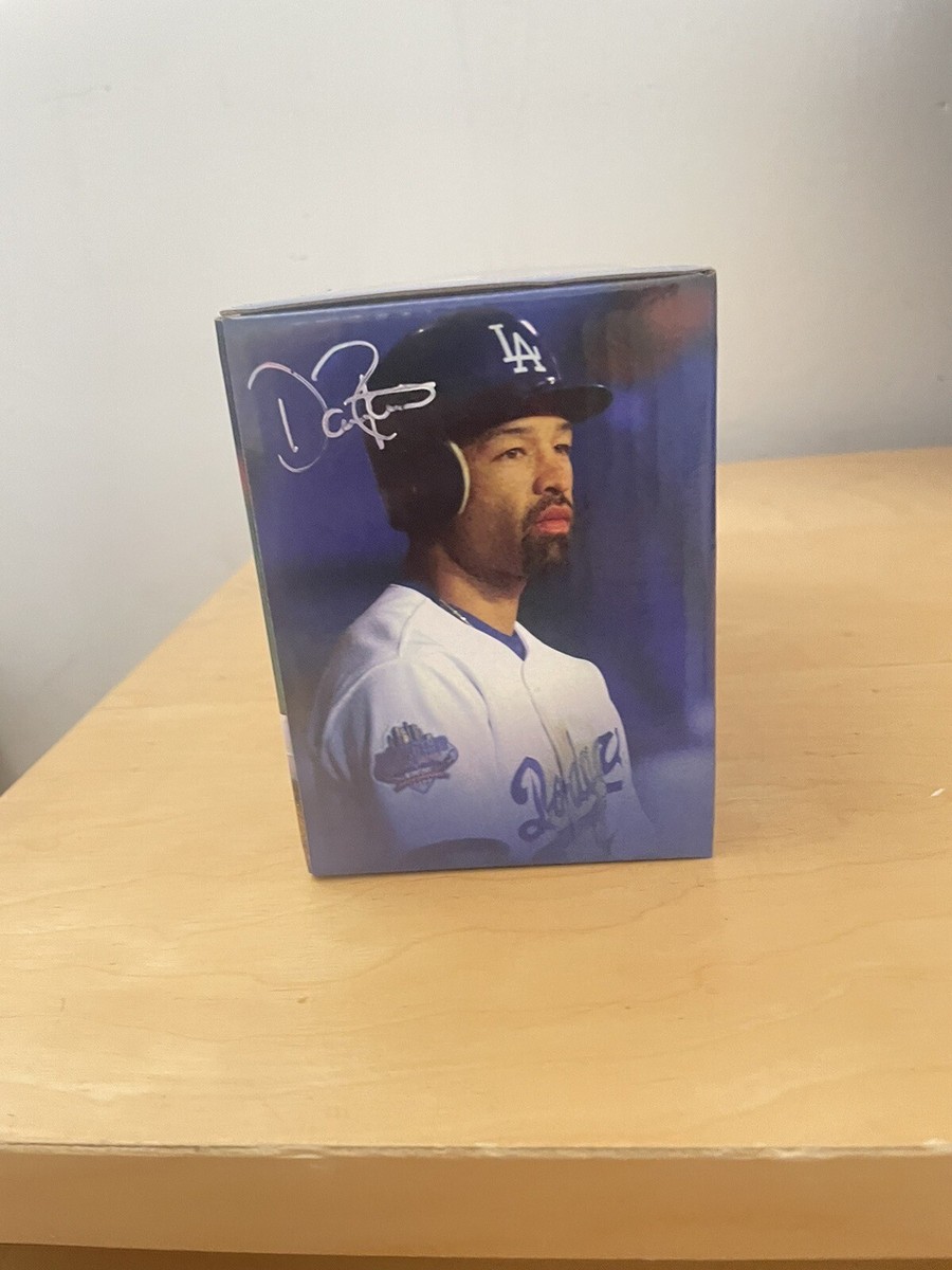 DODGERS DAVE ROBERTS ボブルヘッドフィギュア 2023 Dave Roberts New Bobblehead Dodgers Los Angeles SGA 9