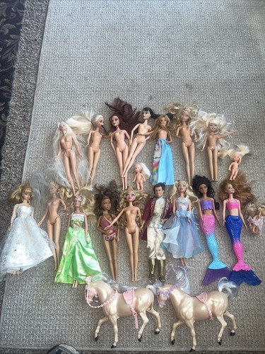 Huge Lot Of Barbie Dolls Ken Doll Clothes And Accessories Vintage