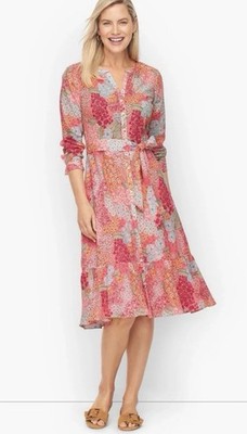 Talbots Women s Size 6P Pink Clustered Garden Floral Cotton Fit & Flare Dress