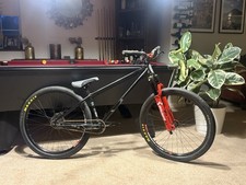 YT Dirt Love Dirt Jump Bike 2022