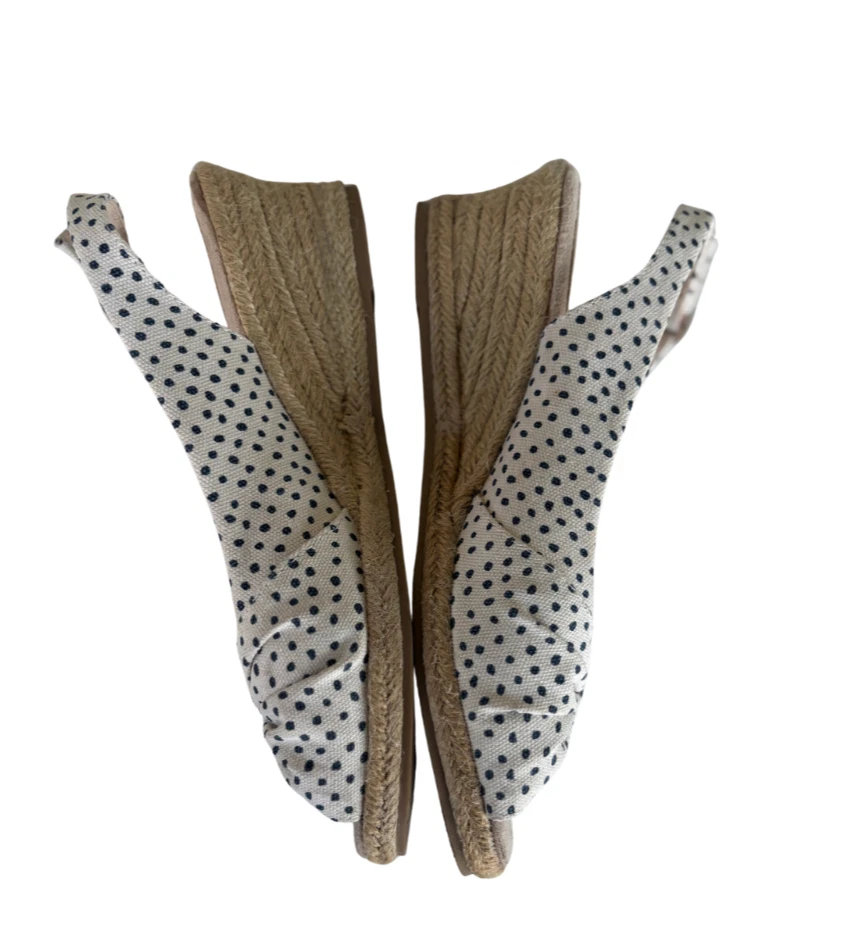 Sandalias de cuña blancas a lunares - talla 6,5 Foto 3 de 4