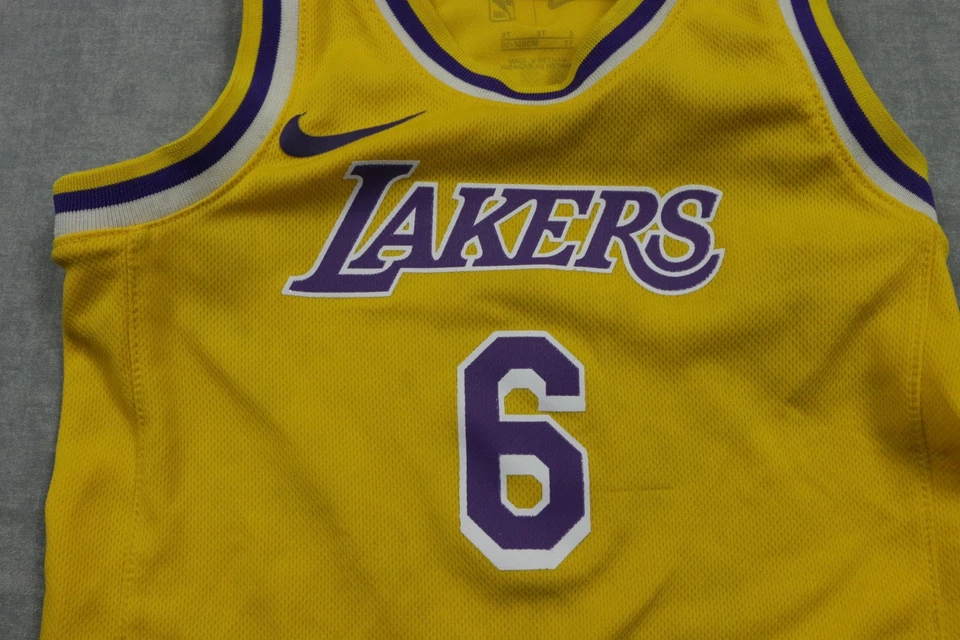 Los Angeles Lakers Jersey Toddler 3T Yellow Purple NBA Basketball Nike James 6 - Image 2 of 4