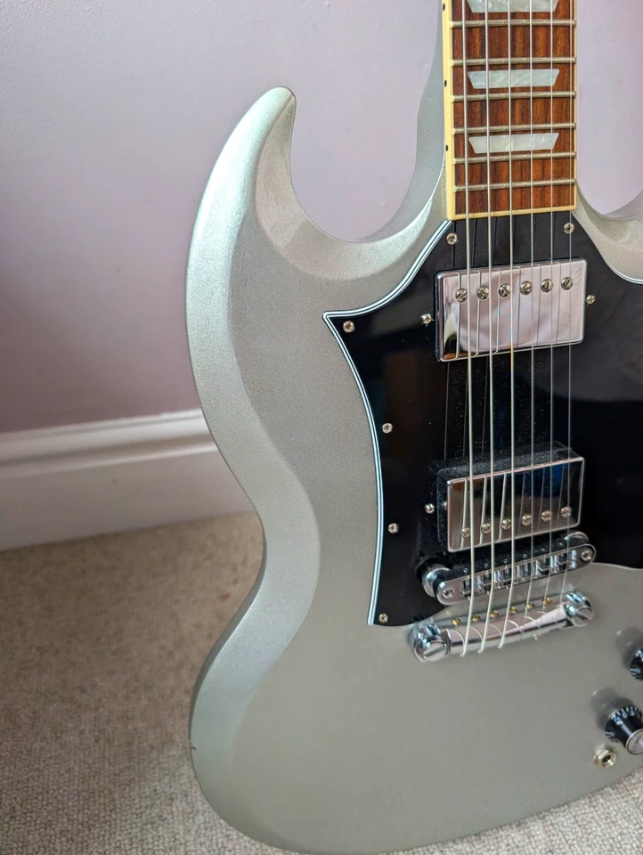 Gibson SG Standard, photo 2 of 5