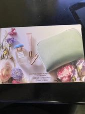 Aerin Mediterranean Honeysuckle Essentials Set. Parfum, Lip Balm, Travel Bag.