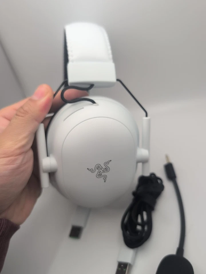 Razer BlackShark V2 Pro Wireless Gaming Headset 2020 Version White H#15 - Image 3 of 4