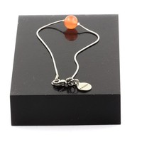 Armband Aus Edelstahl 1 Perle Chalcedon Orange 8 Mm. Hergestellt In Frankreich.