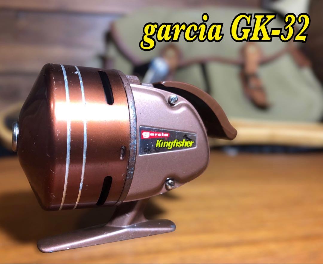 Garcia kingfisher GK-32 スピンキャストリール　オールド Garcia Kingfisher Gk-32 Spincast Fishing Reel Vintage Style
