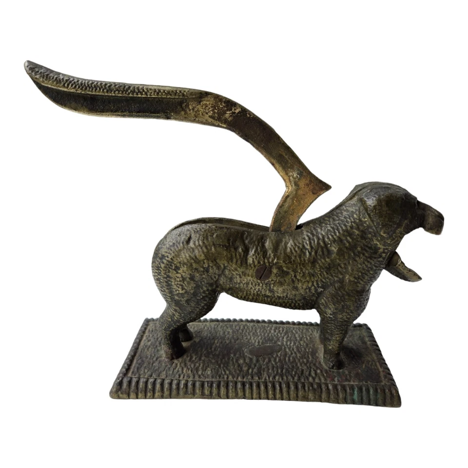 Antigua estatua de bronce/latón fundido pesado cascanueces Labrador/San Bernardo Foto 2 de 4