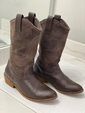 ARRAY Genuine Leather  Western Style Boots Wo...