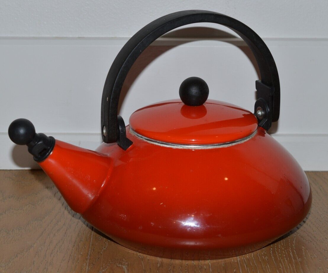 Pot 1.5 L 1.6 Qt Cherry Red Enamel Whistling Kettle