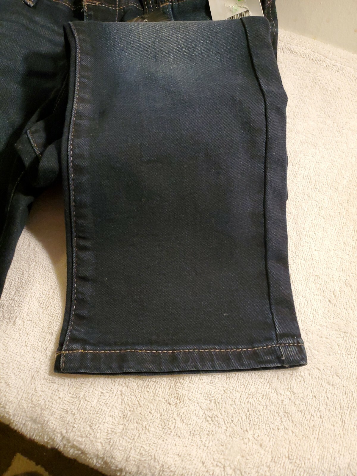 Picture 3 of 4