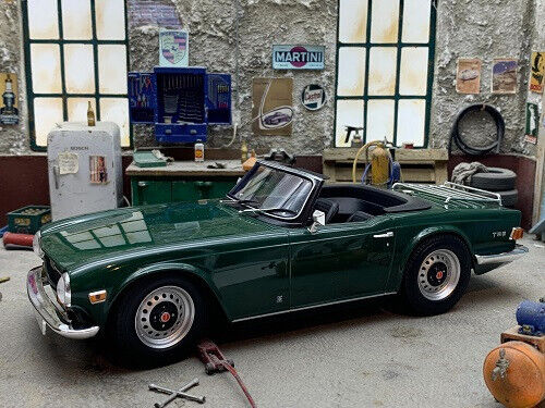 Triumph TR6 grün Limitiert 504 Stück Maßstab 1:18 Minichamps OVP NEU - Picture 8 of 11