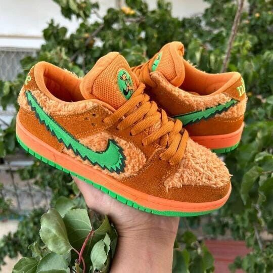 Rare Nike SB Dunk Low X Grateful Dead Orange Bear 2020 Size Rare Nike SB Dunk Low X Grateful Dead Orange Bear 2020 Size