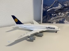 1:200 Lufthansa Airbus A380 Herpa Wings Flugzeugmodell (D-AIMM)