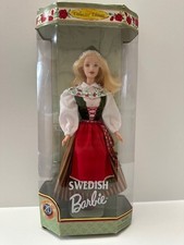 1999 Dolls of the World Swedish Blonde Barbie Boll Mattel 24672